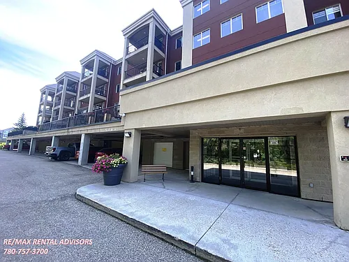 501 Palisades Way #404 Photo 1