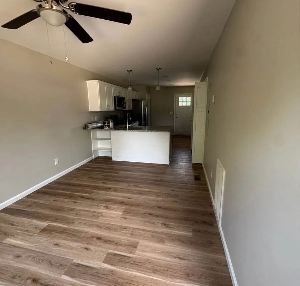2 bed, 1.5 bath, $1,450 — Photo 2
