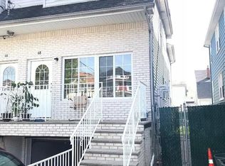 68 New St #1, Staten Island, NY 10302
