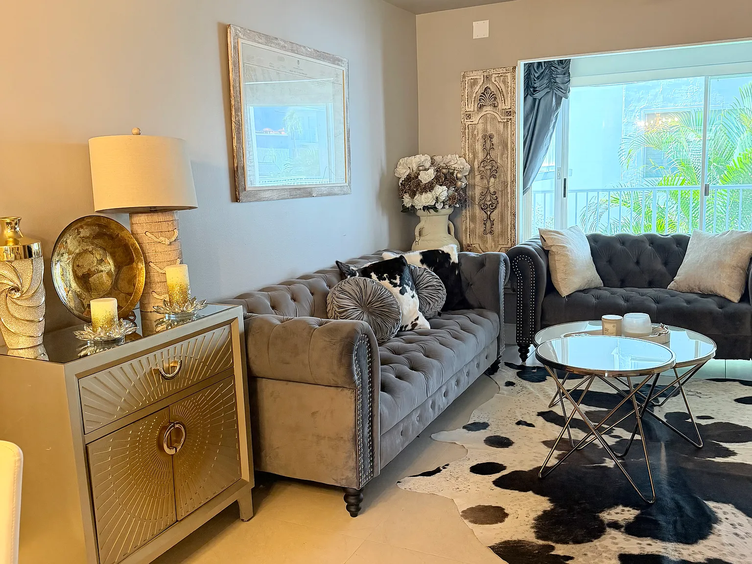2 bed, 924 sqft, $5,450 — Photo 2