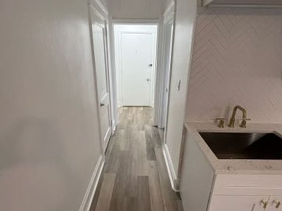 4th image of 244 E Graves Ave #1-A