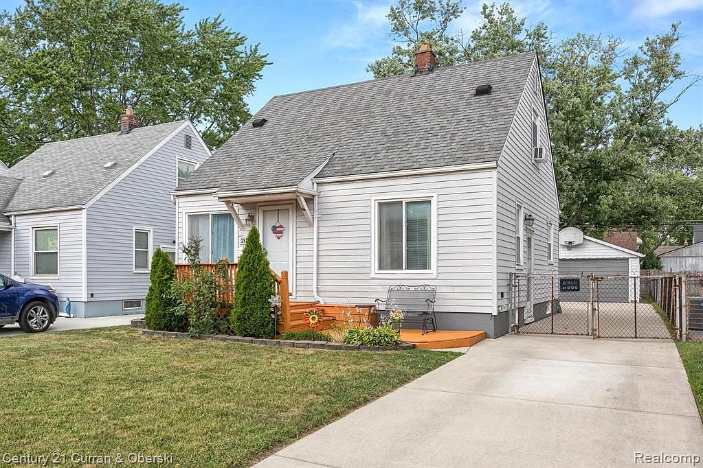 25274 Colgate St, Dearborn Heights, MI 48125 Zillow