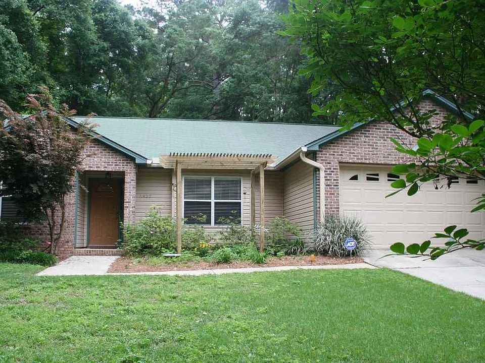 1st image of 8427 Augustwood Ln