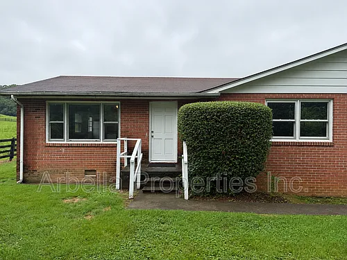 230 Booher Ln #4 Photo 1