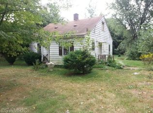 2150 W Bertrand Rd, Niles, MI 49120