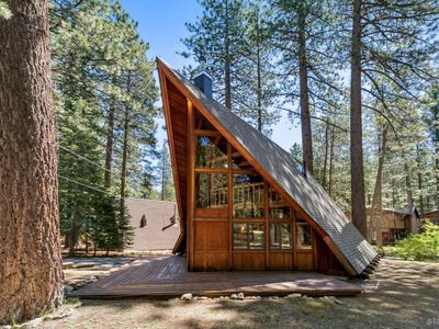 1191 Kulow St, South Lake Tahoe, CA, 96150
