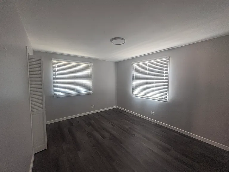 8046 Kilpatrick Ave #204 — Photo 8