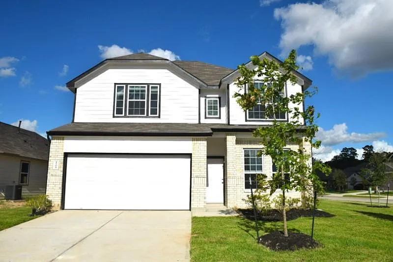 Building Photo - 4504 Danielle Gardens Ln