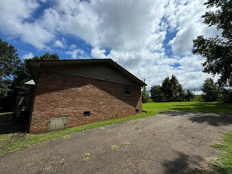 123 Pisgah Dr — Photo 10