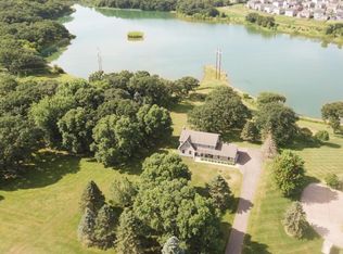 4388 Dorchester Dr, Woodbury, MN 55129