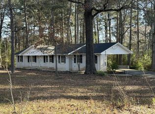 1585 Cherokee Rd, Winterville, GA 30683