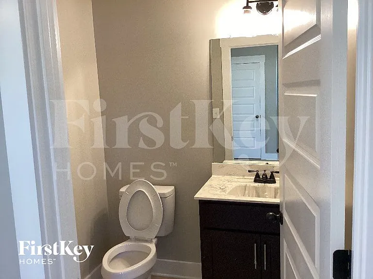 1456 Kingbird Dr — Photo 11