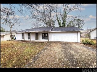 143 Oaklawn Dr, Conway, AR 72034