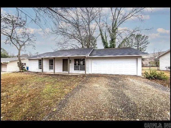 143 Oaklawn Dr, Conway, AR 72034