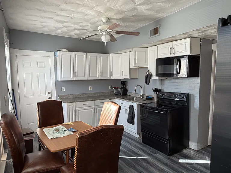 1519 Blue Hill Ave #1 — Photo 11