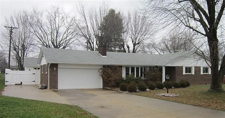 76 Kinsey Rd photo 1