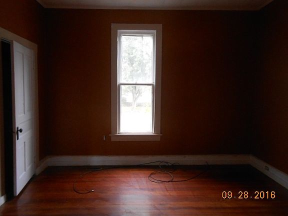 5th image of 1759 S Weinbach Ave