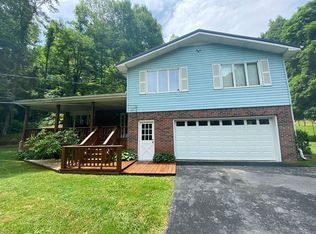 617 Loggy Holw, Whitesburg, KY 41858