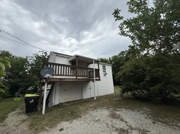 720 1/2 N Texas St, Ada, OK 74820