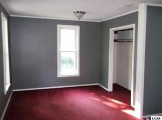 828 Chestnut St, Adrian, MI 49221