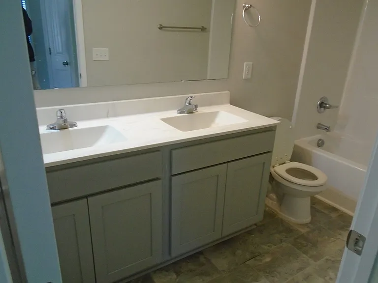 2240 Mannington Dr — Photo 20