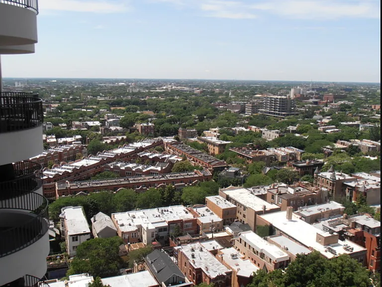 2020 N Lincoln Park W #23D — Photo 13
