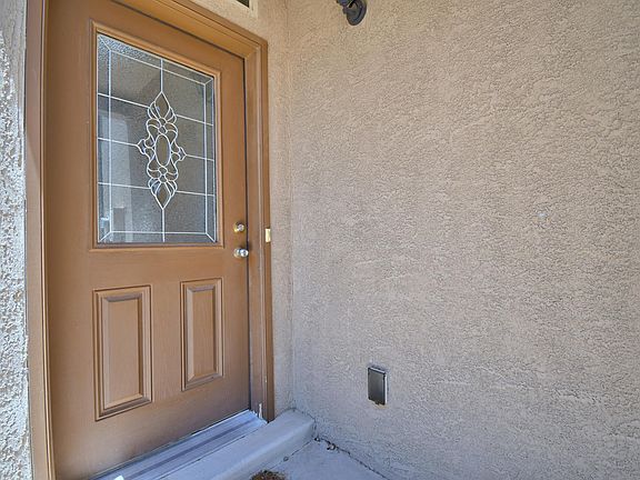3rd image of 3111 Morrissey St SW
