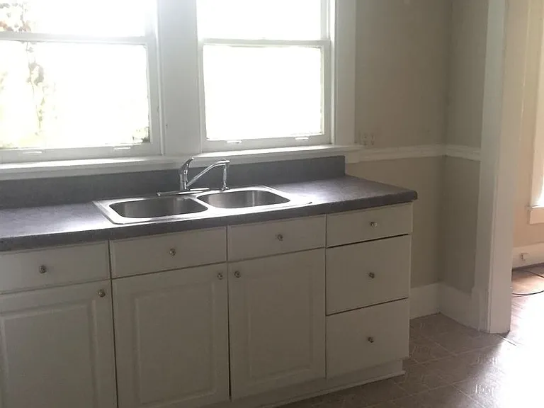 1714 Ashwood Ave #B — Photo 5