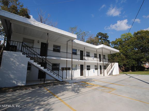 4th image of 2975 Dellwood Ave APT 1