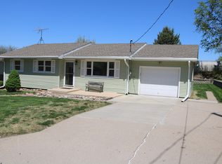 18 Virginia Hills Rd, Council Bluffs, IA 51503