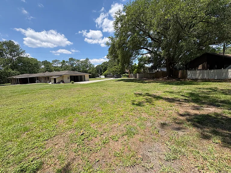 11141 Pine Acres Rd — Photo 18