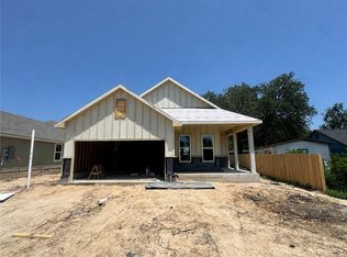 1916 McArthur Ave, Bryan, TX 77803