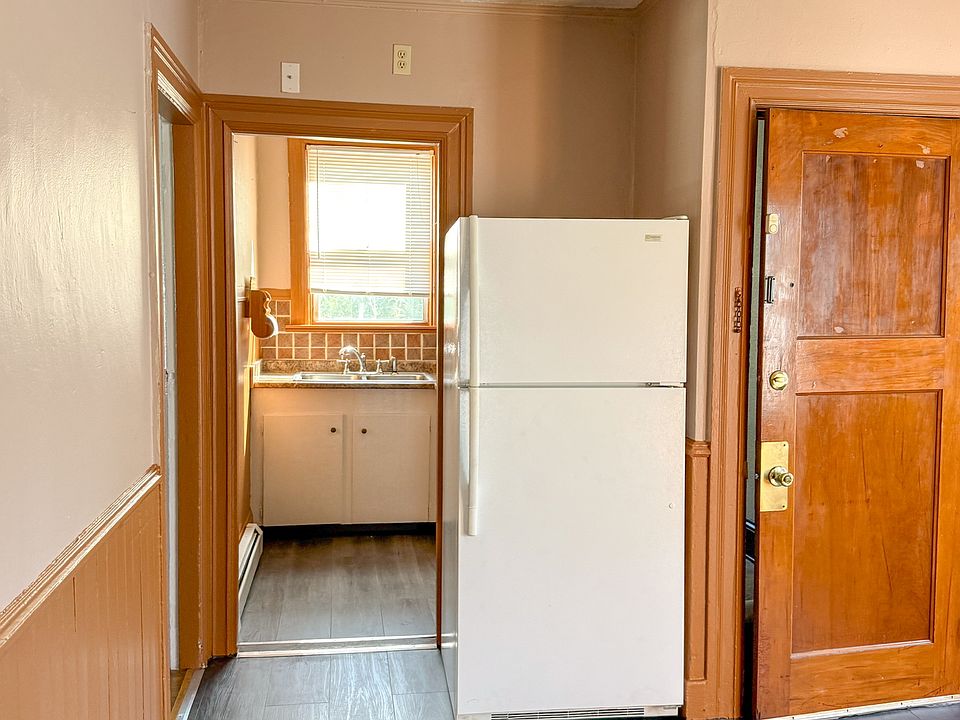 Entrance to Kitchen Nook