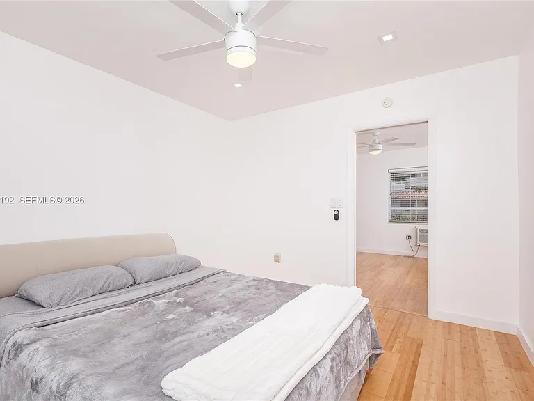 345 Michigan Ave #20 — Photo 3