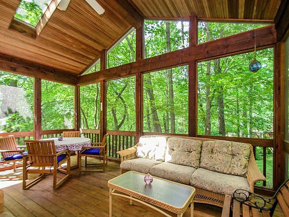 5th image of 3112 Overridge Dr