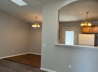 1555 Stonefield Dr, Dekalb, IL 60115