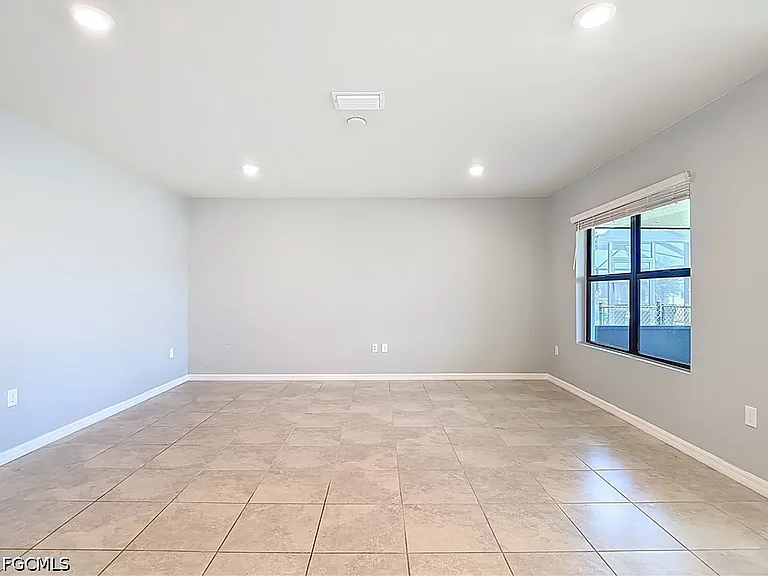 16056 Enclaves Cove Dr — Photo 8