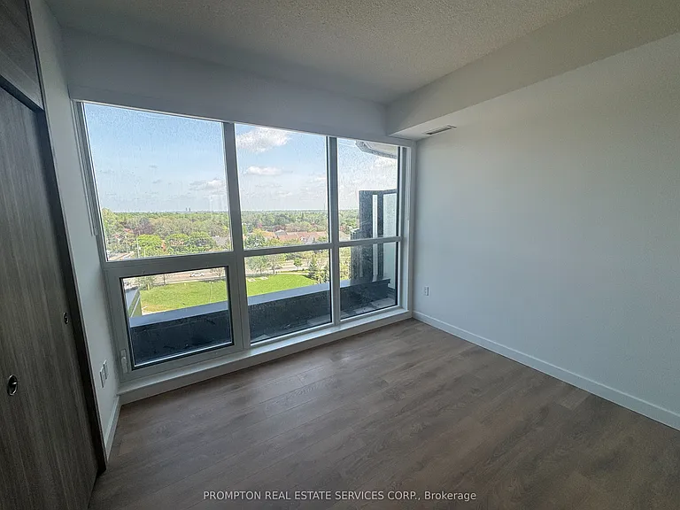 75 Billes Hts #802 — Photo 19