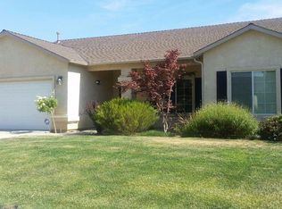 626 W Orange St, Kingsburg, CA 93631