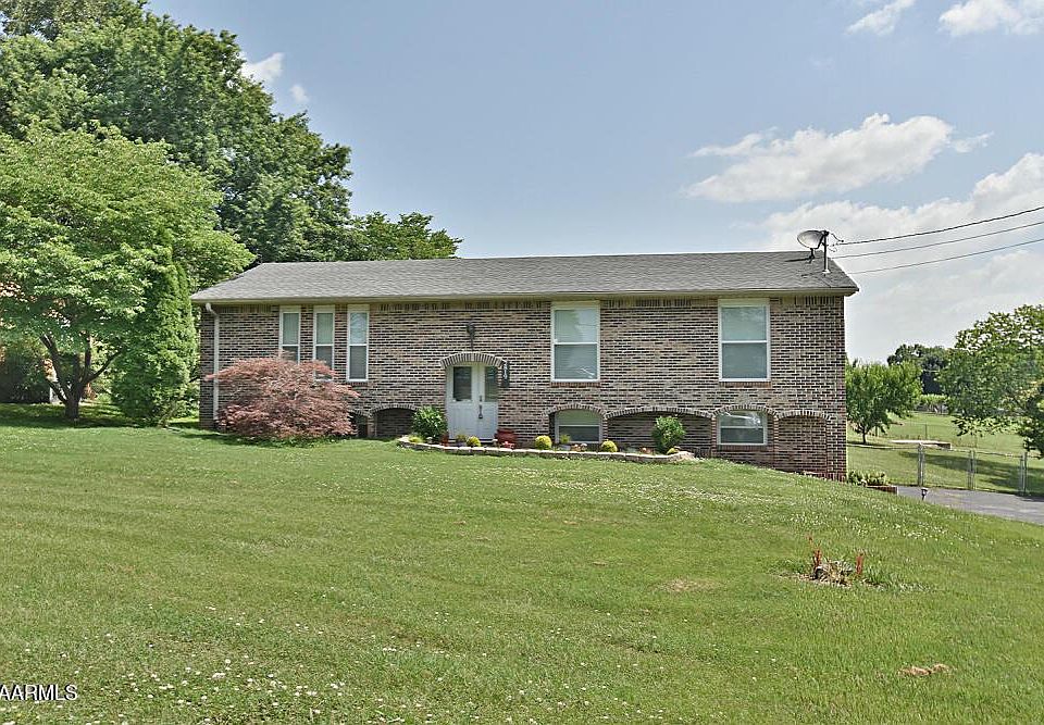 1st image of 2819 Calloway Cir
