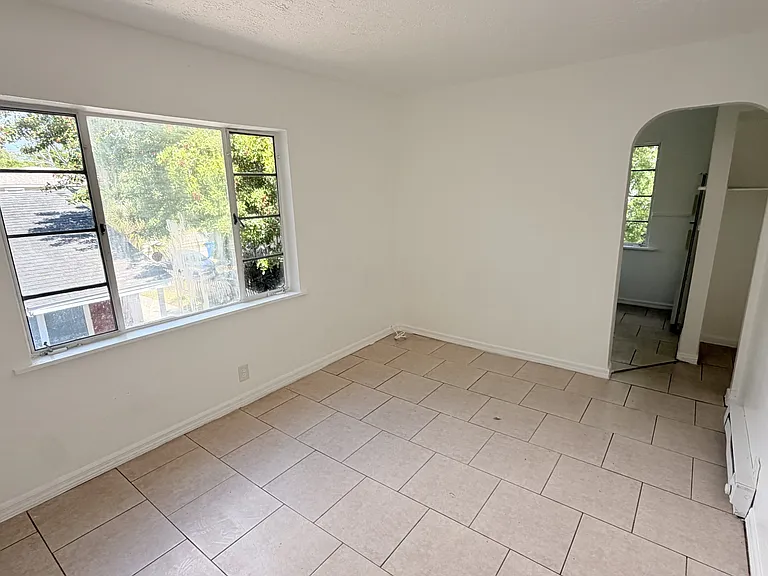 840 30th Ave S #2 — Photo 4