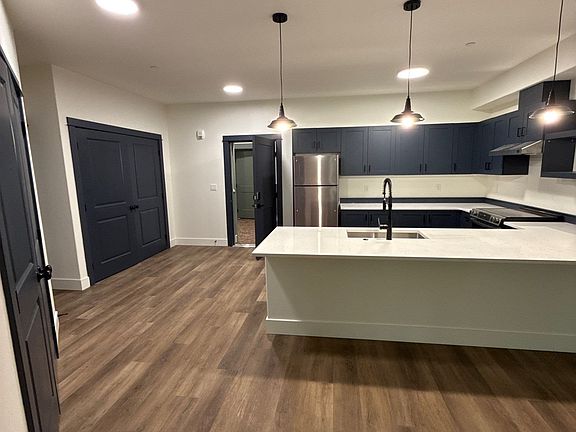 2nd image of 3755 SE High School Dr #102