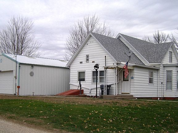 2nd image of 400 S Kellogg St