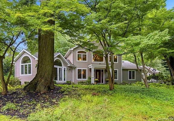 2nd image of 29 Farm Road