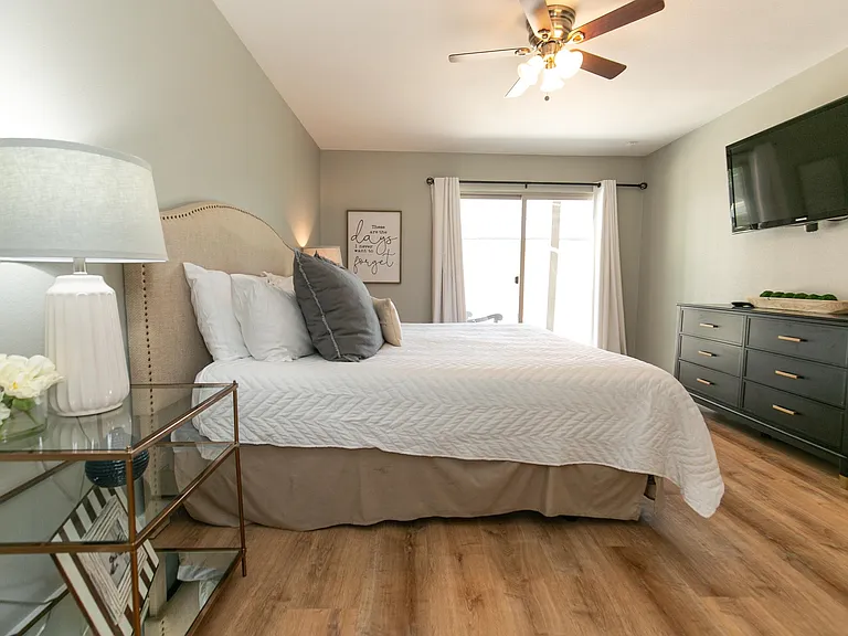 104 Cove E #103 — Photo 17