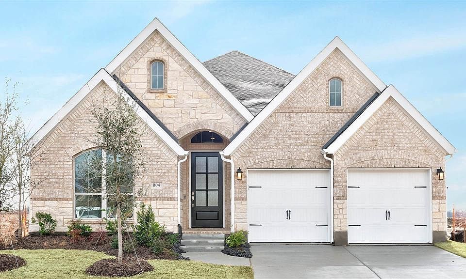 1st image of 804 Westerkirk Dr