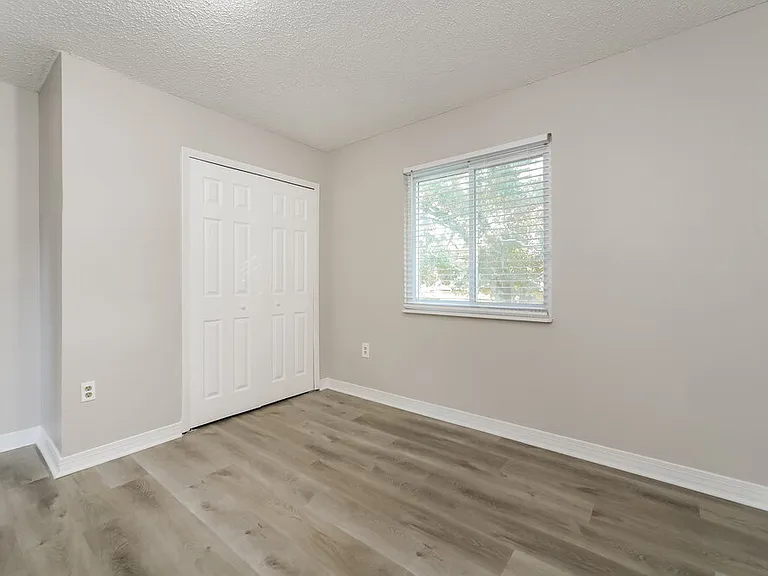 1140 Windway Cir — Photo 15
