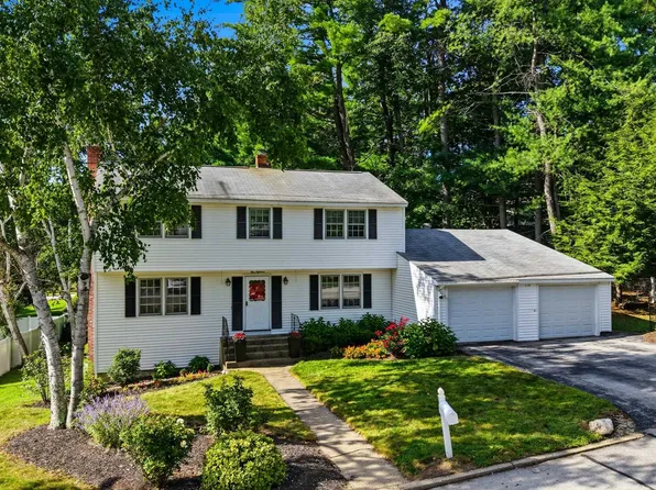 118 Lancelot Avenue, Manchester, NH 03104