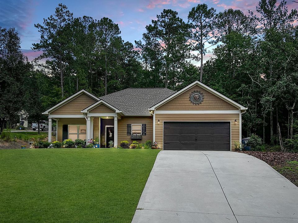 1st image of 1611 SW Parks Mill Dr