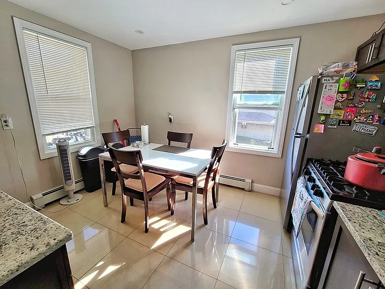 44 Webster St #3 — Photo 3